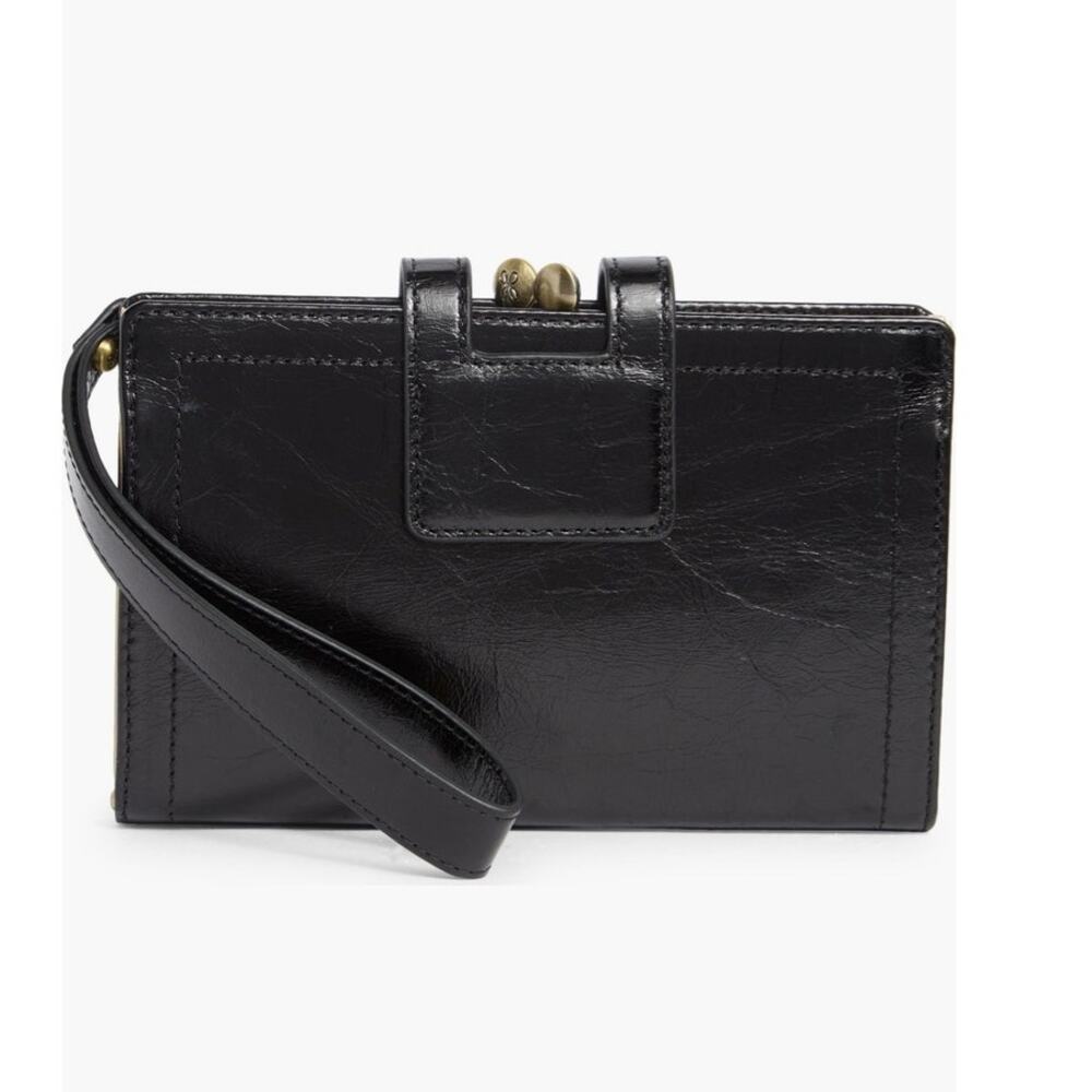 Hobo Violet Leather Wristlet